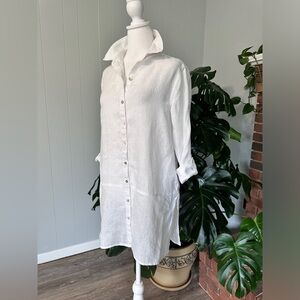 #7) TAHARI 100% Linen tunic button down shirt Size M